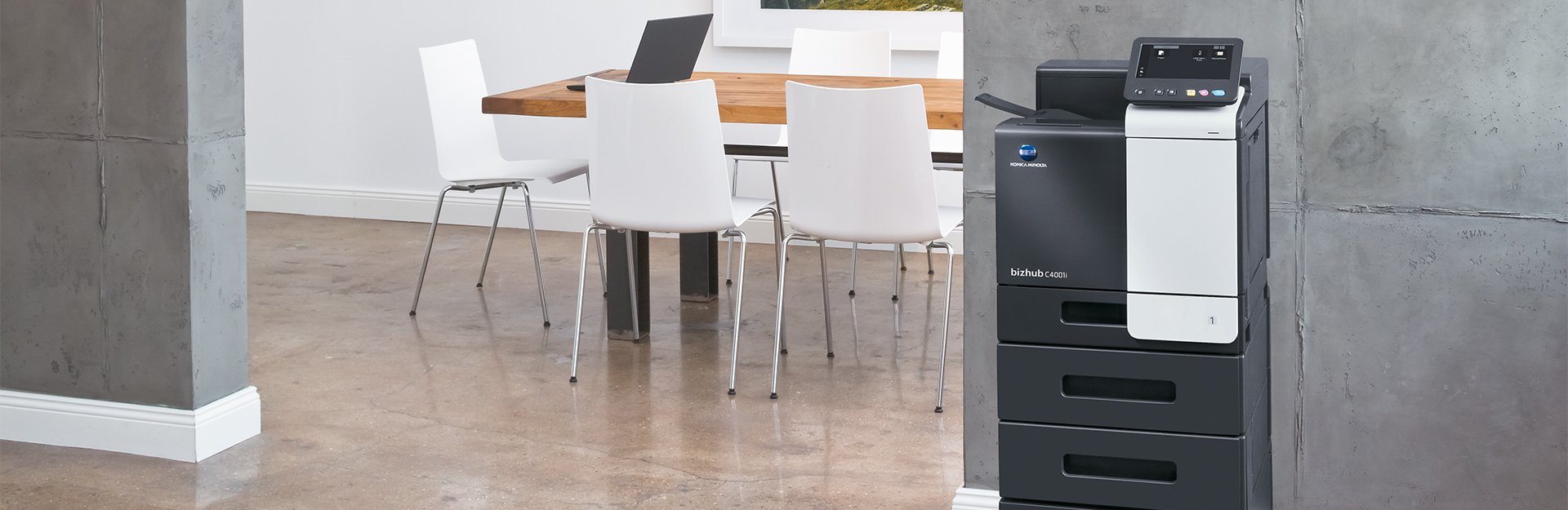 Ansicht Konica Minolta bizhub C4001i in Büroräumlichkeiten